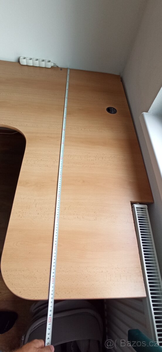 Rohový kancelářský stůl 2x1.46m - 8