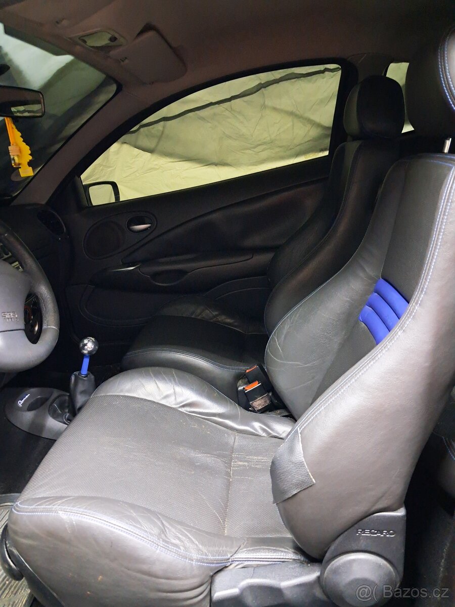 Prodám Ford Puma 1.7 vct recaro - 8