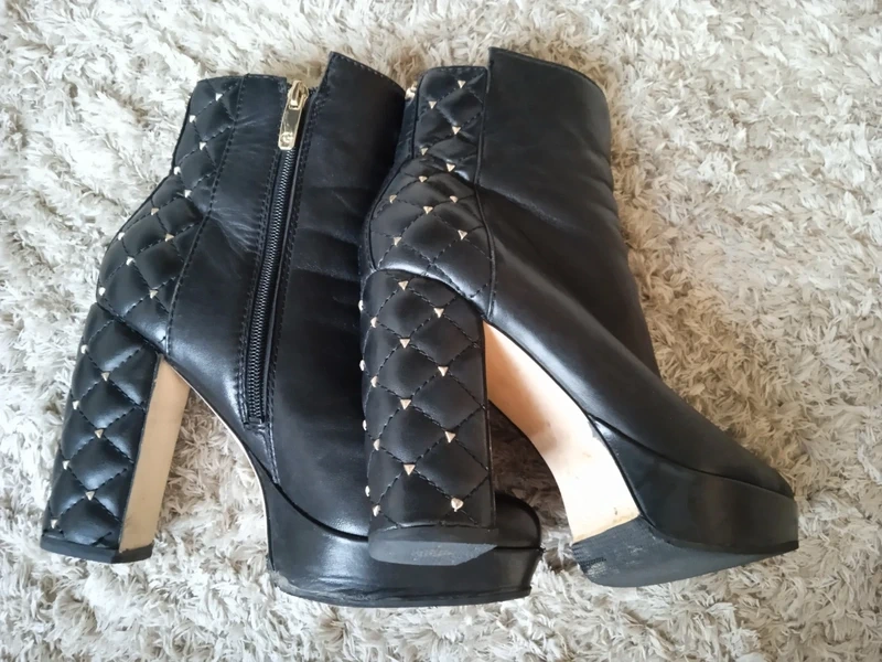 Černé polokozačky zn Guess, vel. 38 - 8