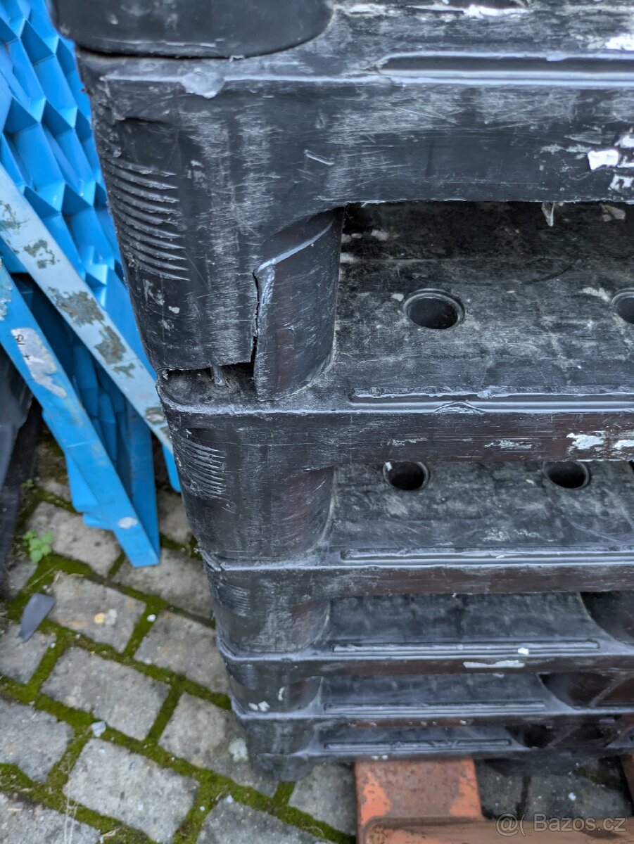 Plastové palety 120x80 - 8