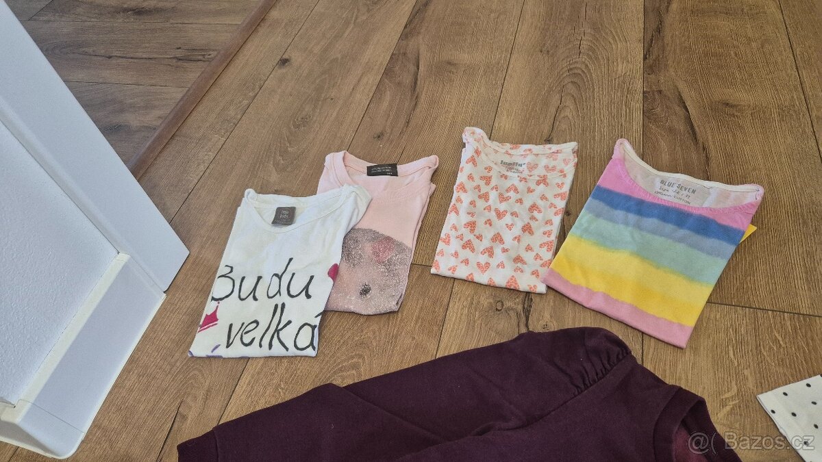 Balík oblečení pro holčičku velikost 122-128 - 8