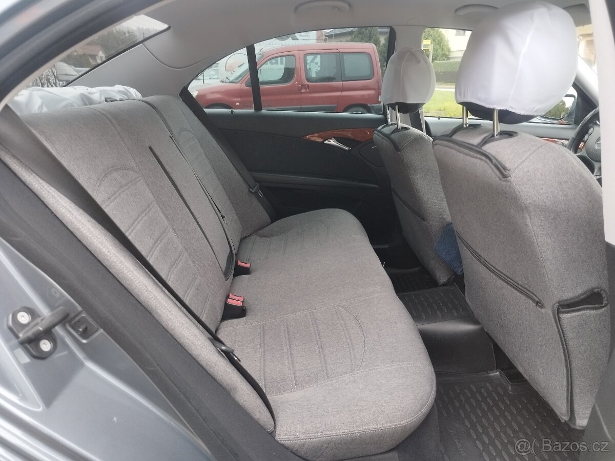 Mercedes-Benz E 220 CDi manuál - 8