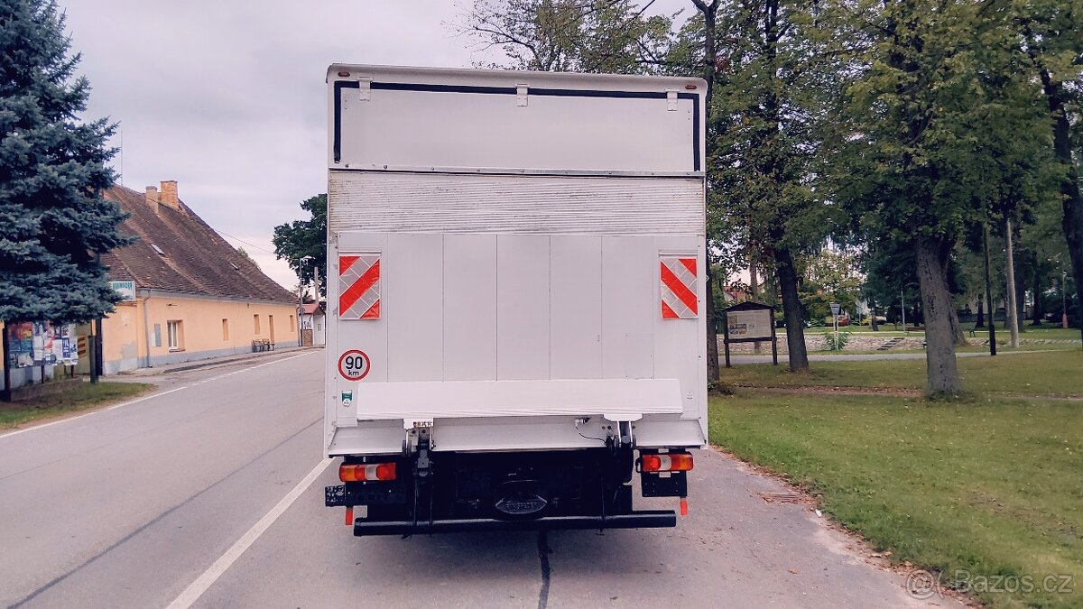 Mercedes-Benz Atego 818 - EURO 6 - skříň+ HČ - 15 palet - 8