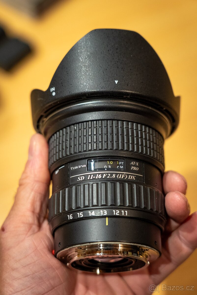 Prodam kompletni foto vybavu Sony A77 ii s prislusenstvim - 8