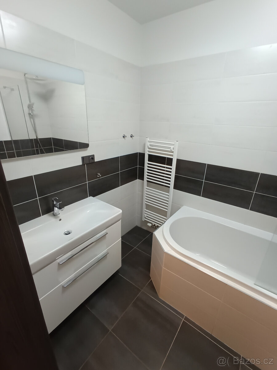 Pronájem bytu 3+kk Olomouc - 8