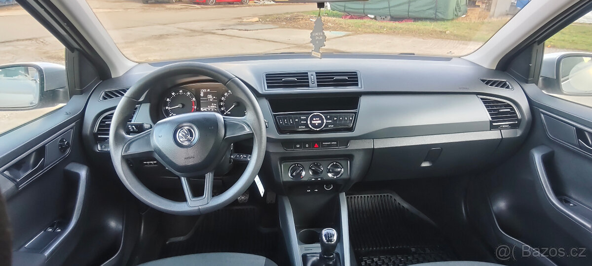 Skoda Fabia 3 benzin 2016 - 8