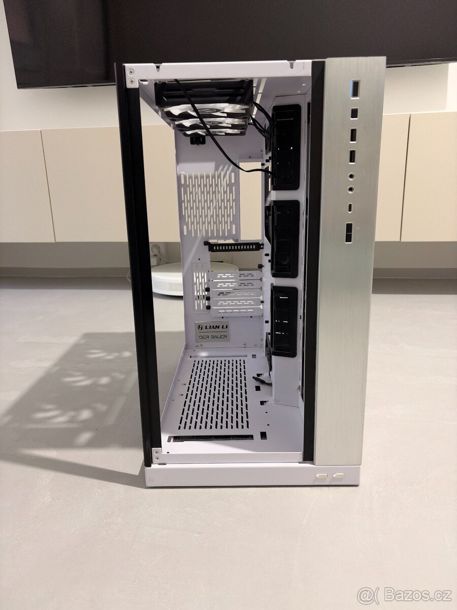 PC skříň - Lian Li O11 Dynamic XL - 8