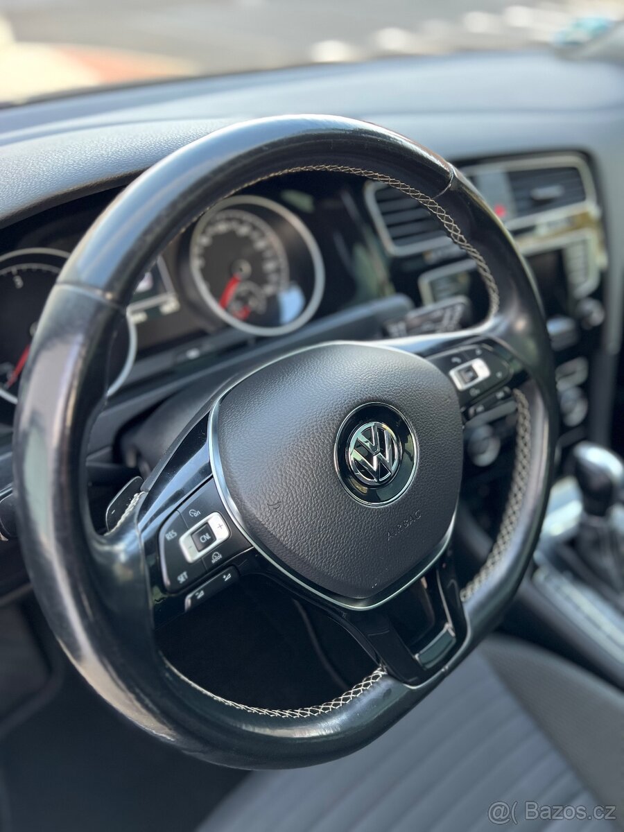 VW Golf 7 Šedá Cup - 8