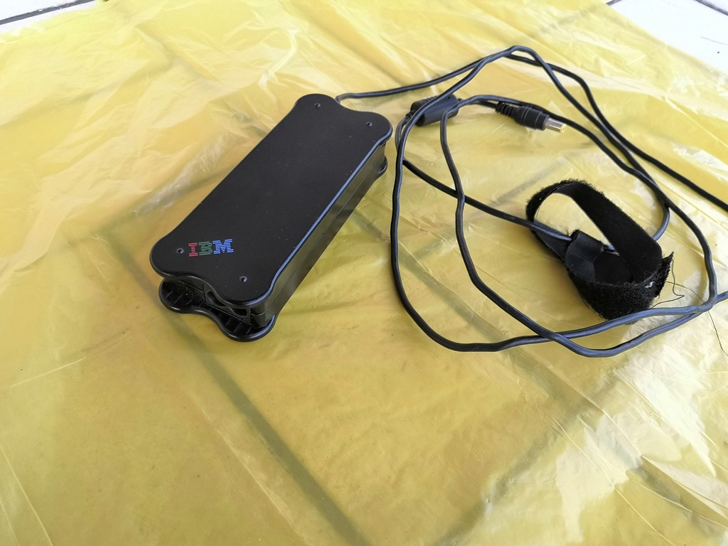 Prodám IBM Thinkpad type 560x - 8