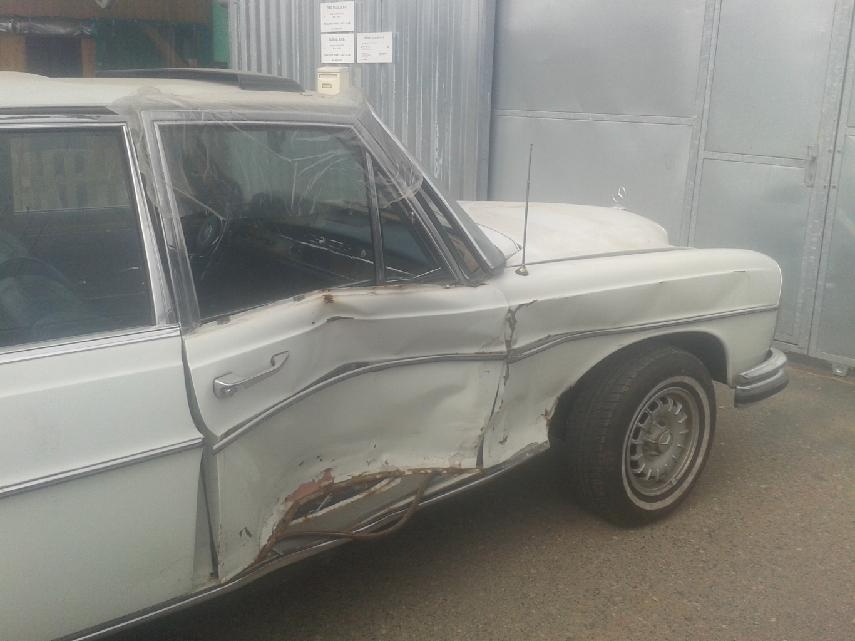 Mercedes- Benz 300 SEL - 8