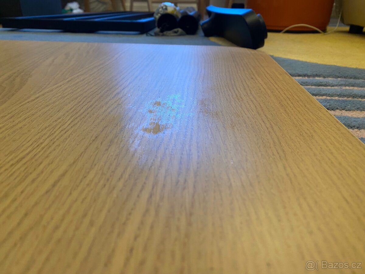 Stůl IKEA Bekant 160x80. - 8