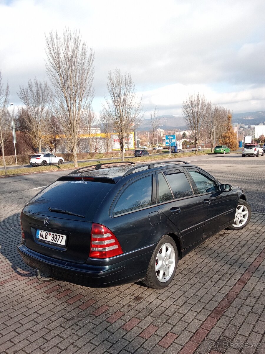 Prodám-Mecedes Benz W203,Combi,C270cdi-125kw,r.v.2002 - 8