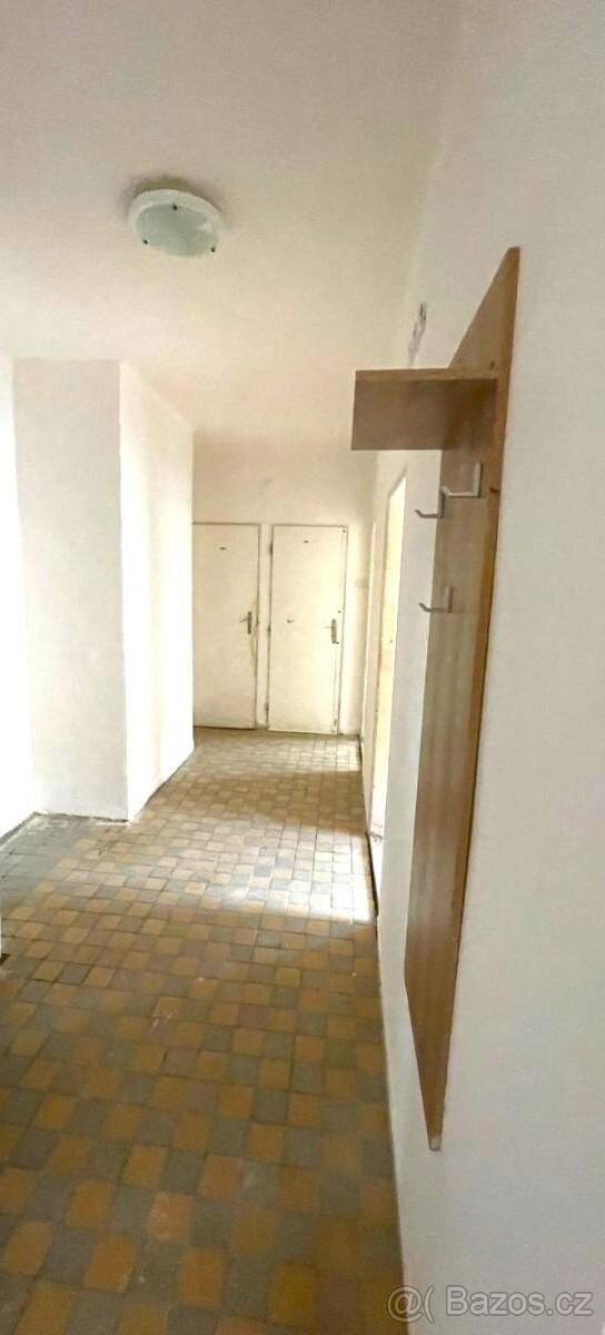 Pronájem bytu 2+1, 52 m2, tř. Budovatelů 2394/6, Most - 8