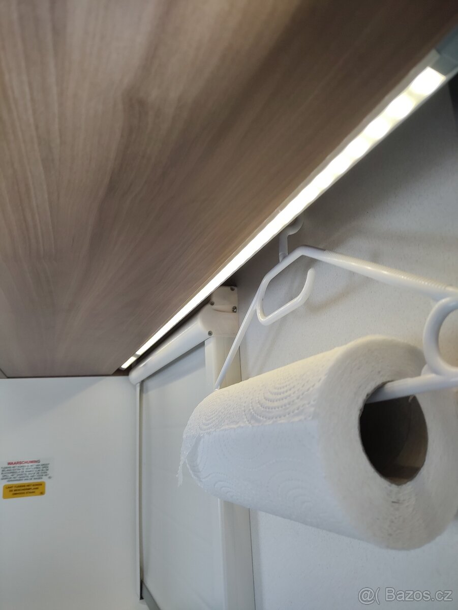 Obytný přívěs Adria Altea 472LU - 8