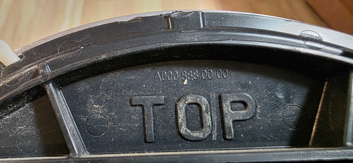 Znaky Mercedes-Benz (velká hvězda prodaná) - 8