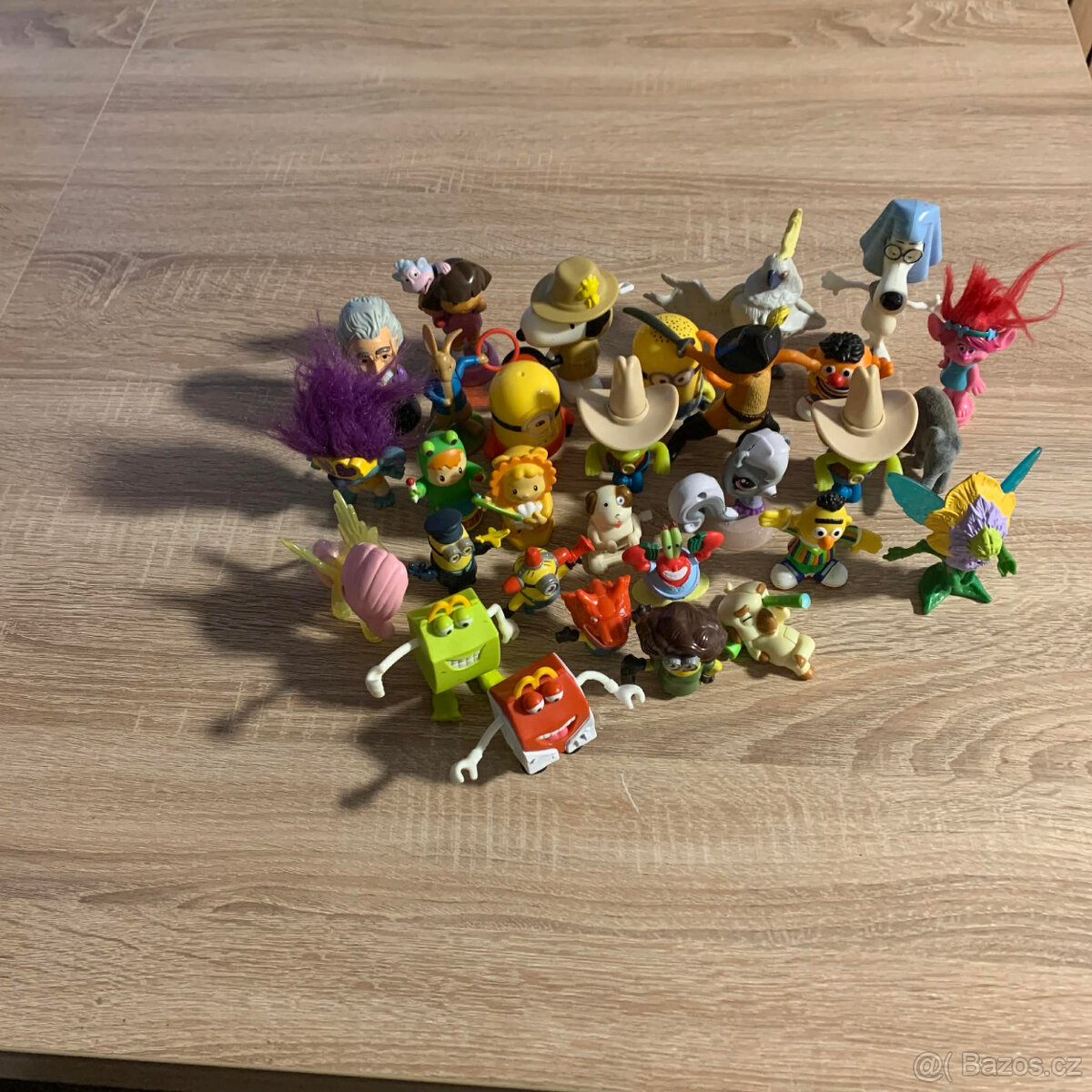 Větší sběratelské figurky: Mix+Dárek - 8