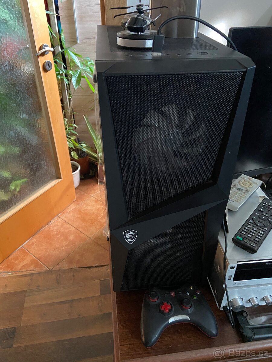 Prodám stolní pc jako nové MSI. - 8