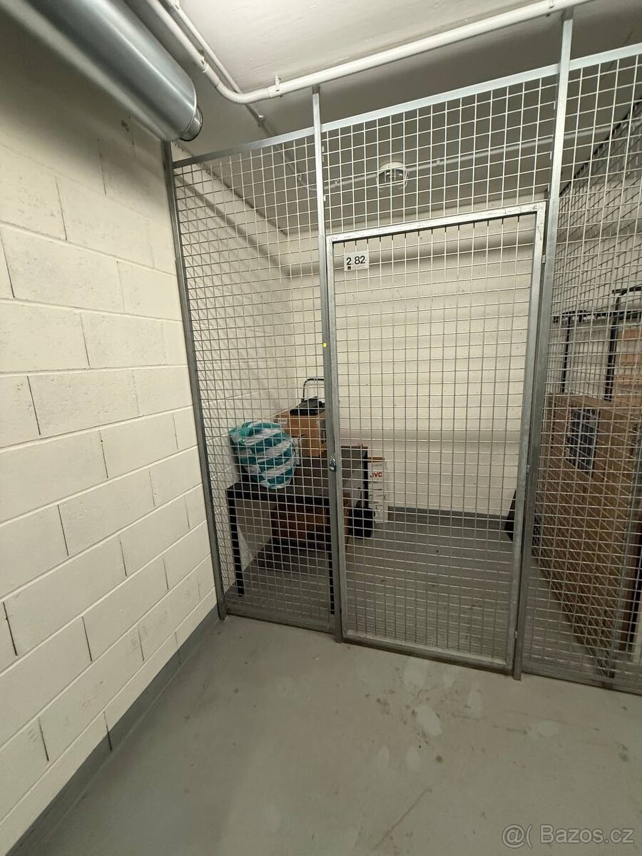 Pronájem bytu 1+kk, 43 m² – Praha 9, Libeň, ul. Ocelářská - 8