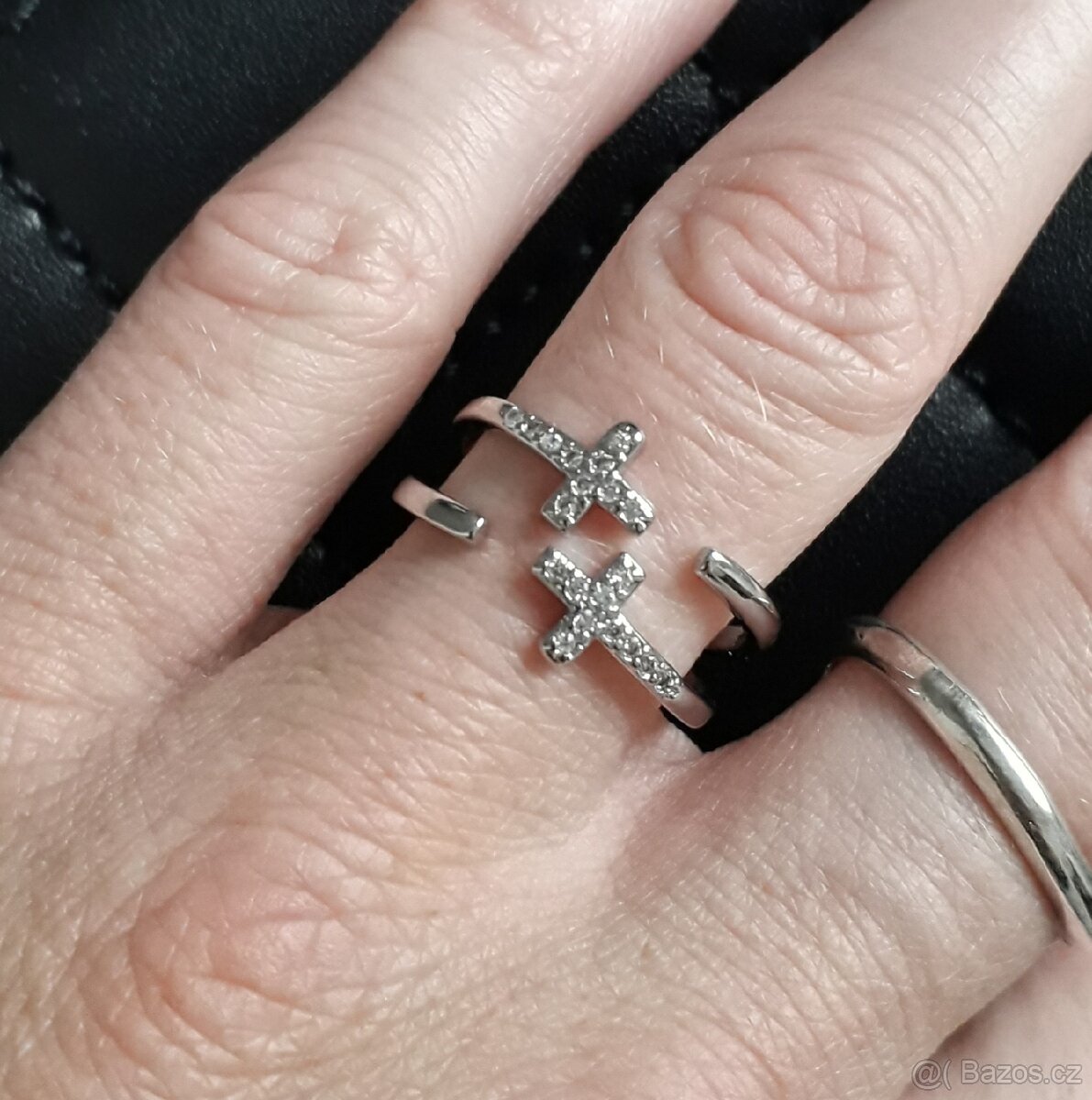 Nový dámský stříbrný prsten prstýnek 925 křížek třpytivý - 8