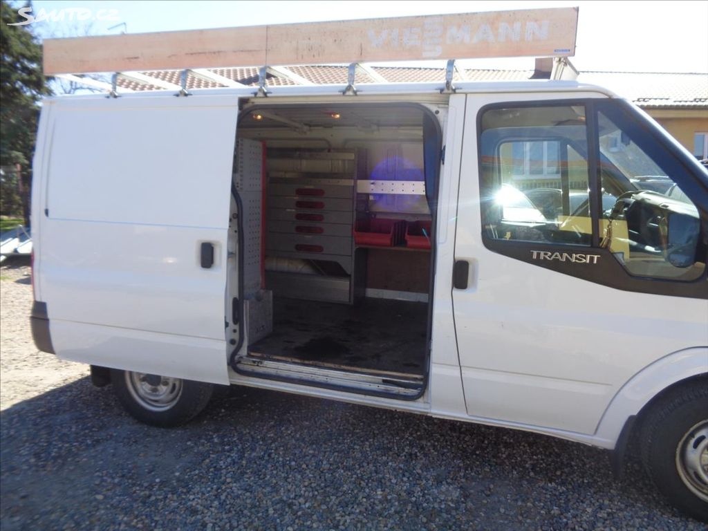 Ford Tranzit-dílna - 8