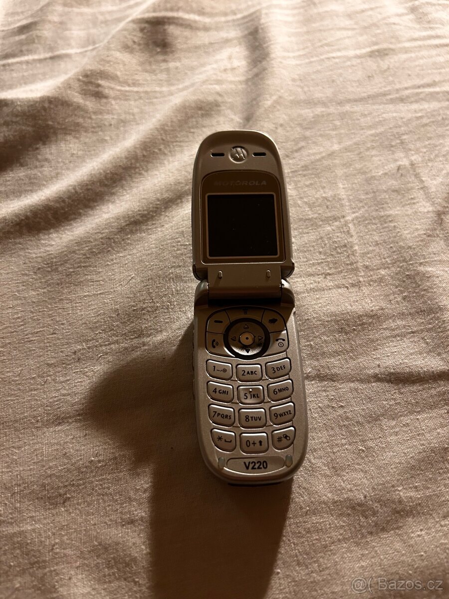 Sada Vintage Telefonů - 8