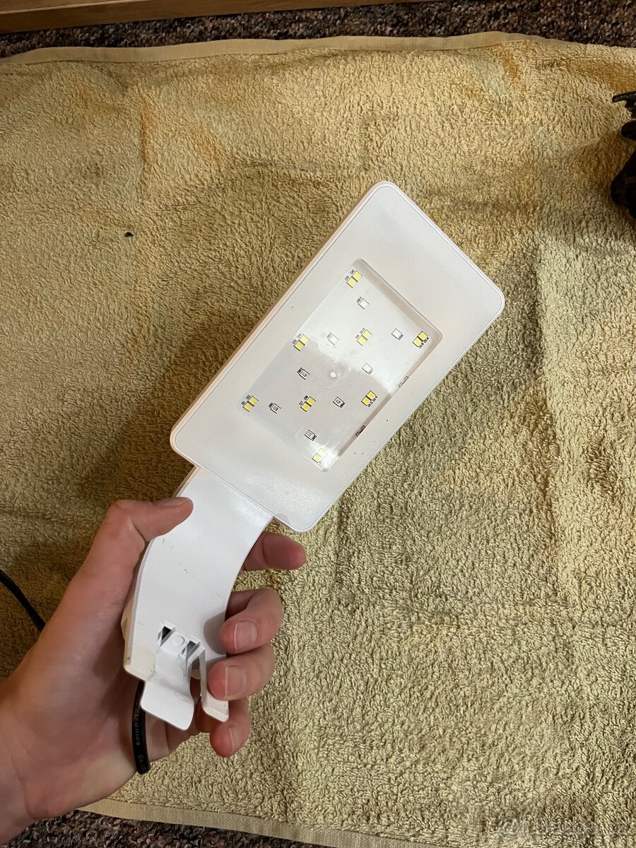 Aquael akvárium 30 l - 8