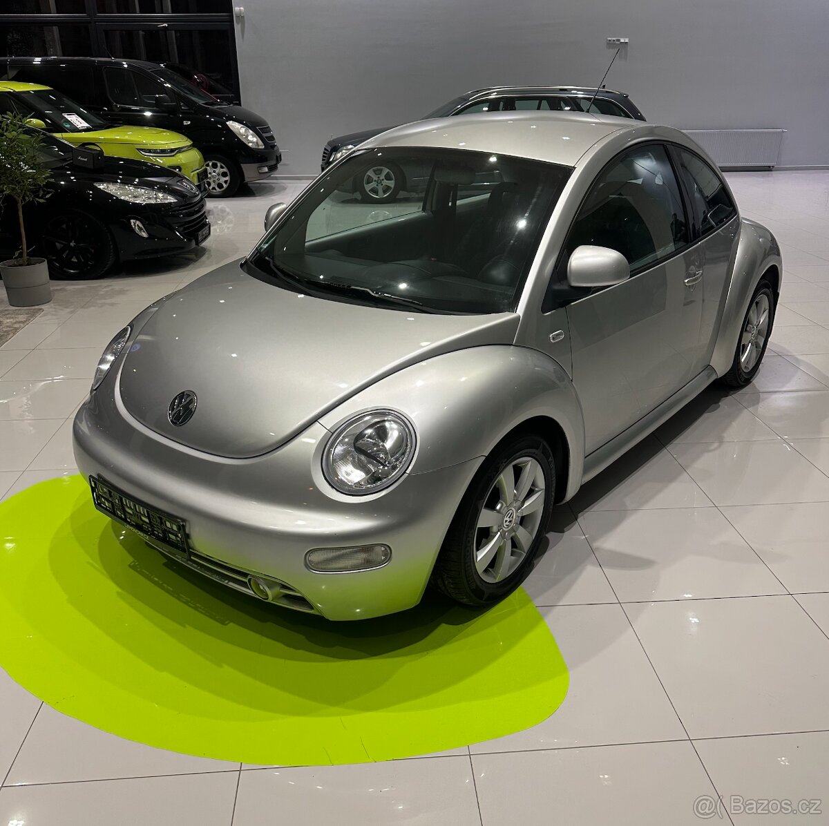 Volkswagen New Beetle, 2.0 Benzin Ojeté, 7/2000, 153 400 km - 8