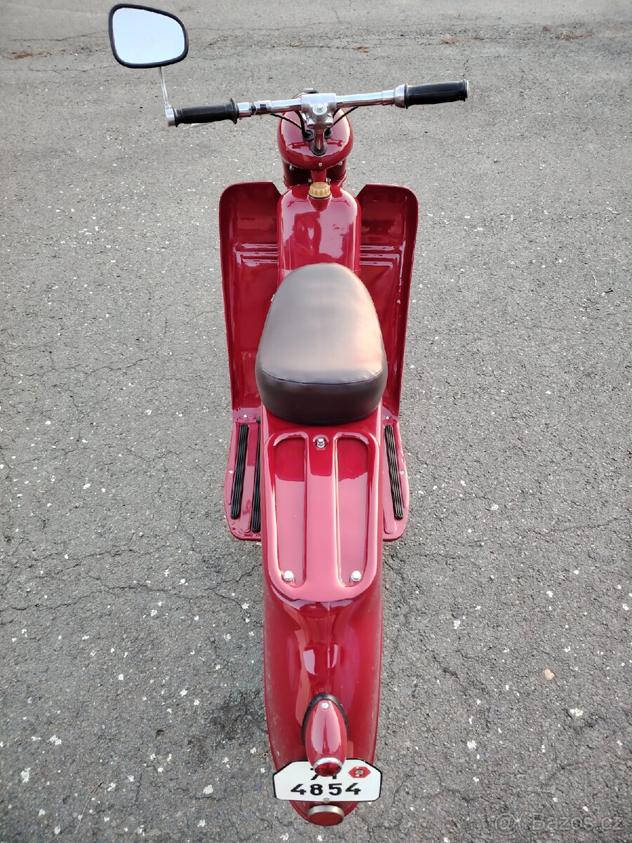 Jawa 555 deluxe s TP - 8