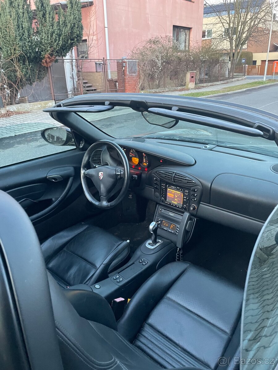 Prodám Porsche Boxster 2,7 - 8