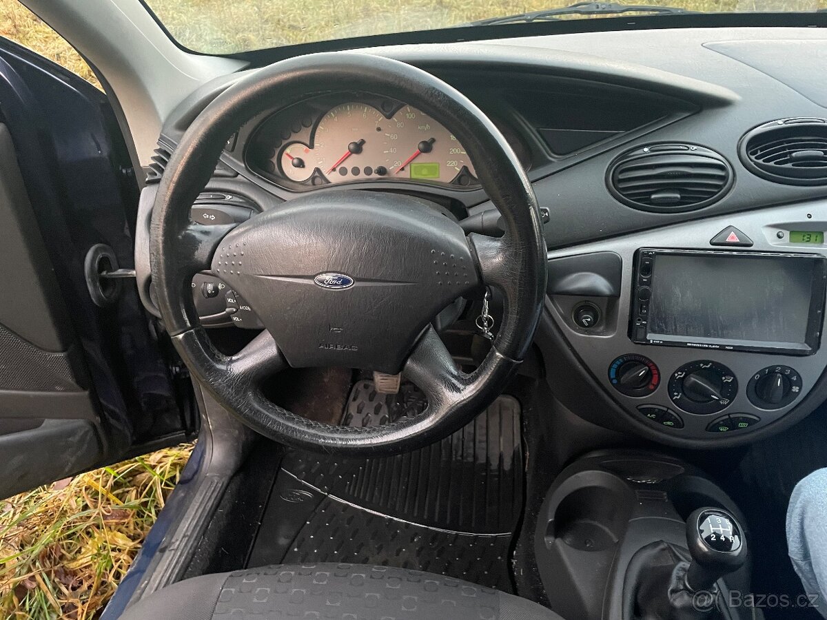 Ford focus - 8