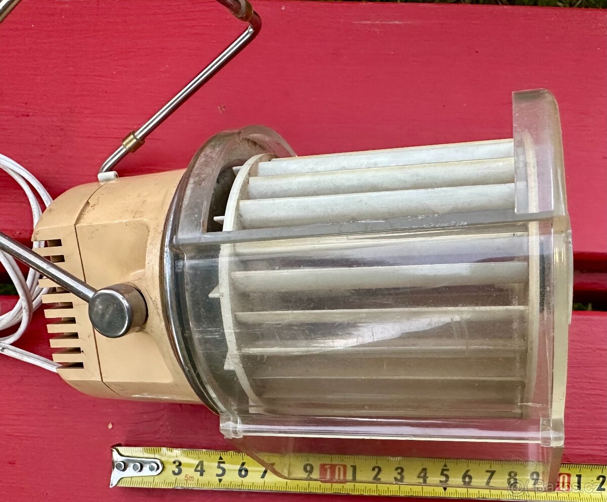 Starý RETRO ventilátor DDR - 8