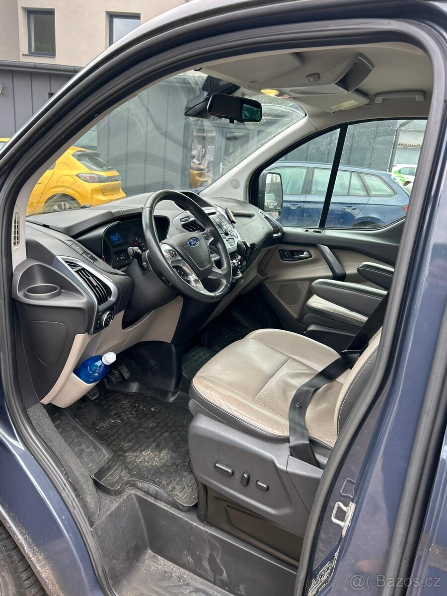 Ford Transit Tourneo Custom 8 míst L2H1 - 8