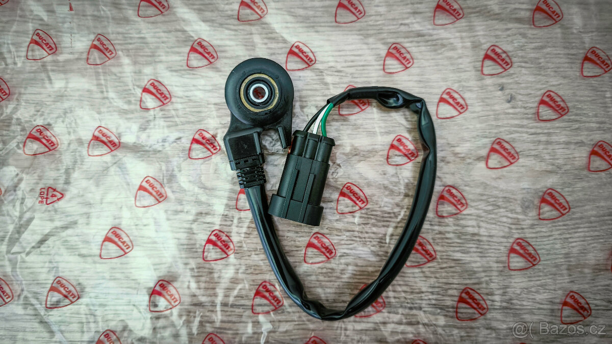 Ducati Panigale Multistrada Monster 1200 díly - 8