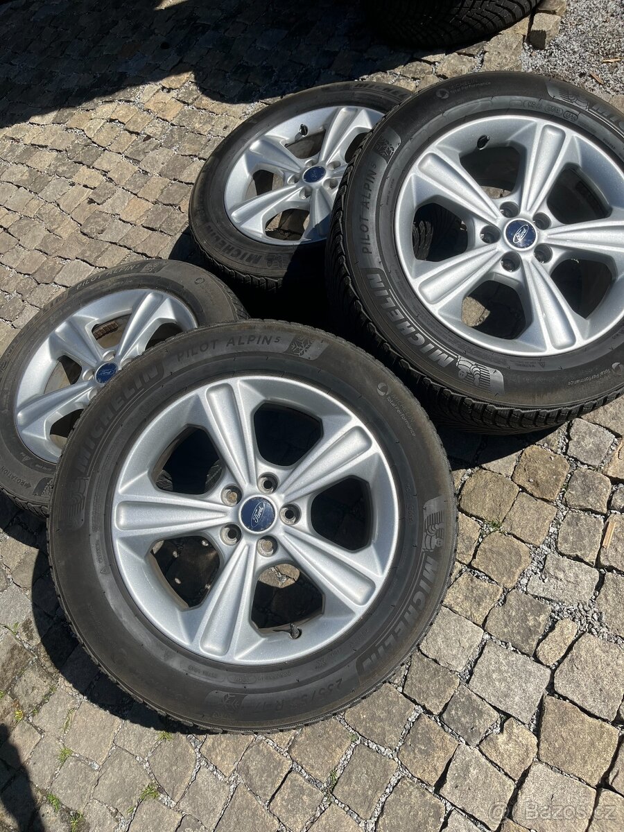 Sada originál ALU kol FORD - R17 - 235/55 - 8