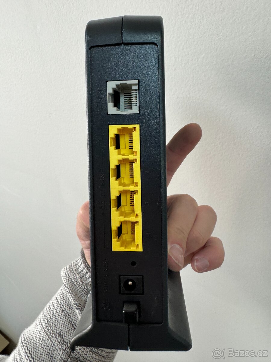 3 wifi routery - 8