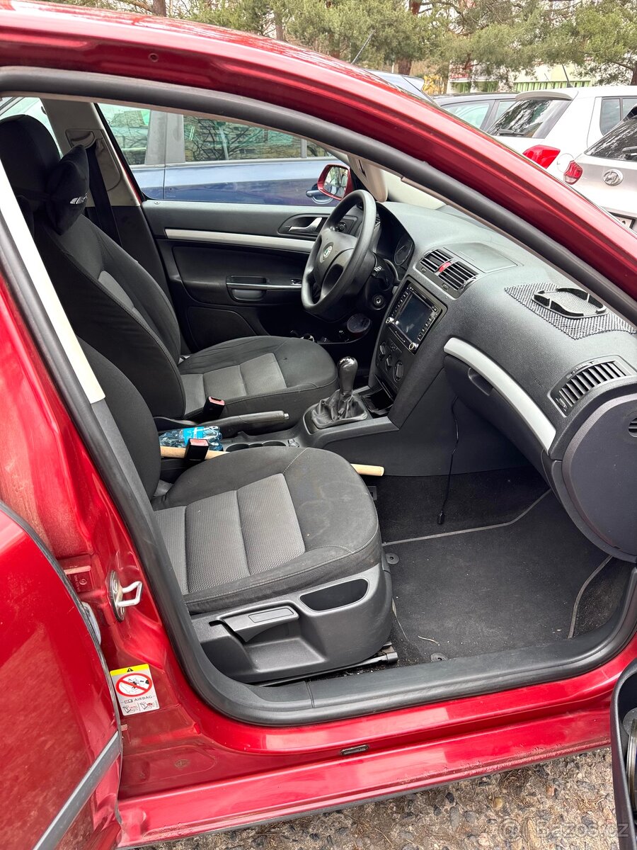 Škoda octavia 1,9tdi-77kw.r.v.2008 - 8