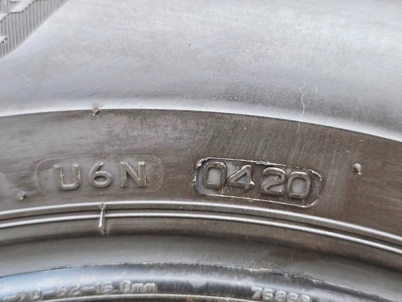 Letní Bridgestone 215/60/16 - 8
