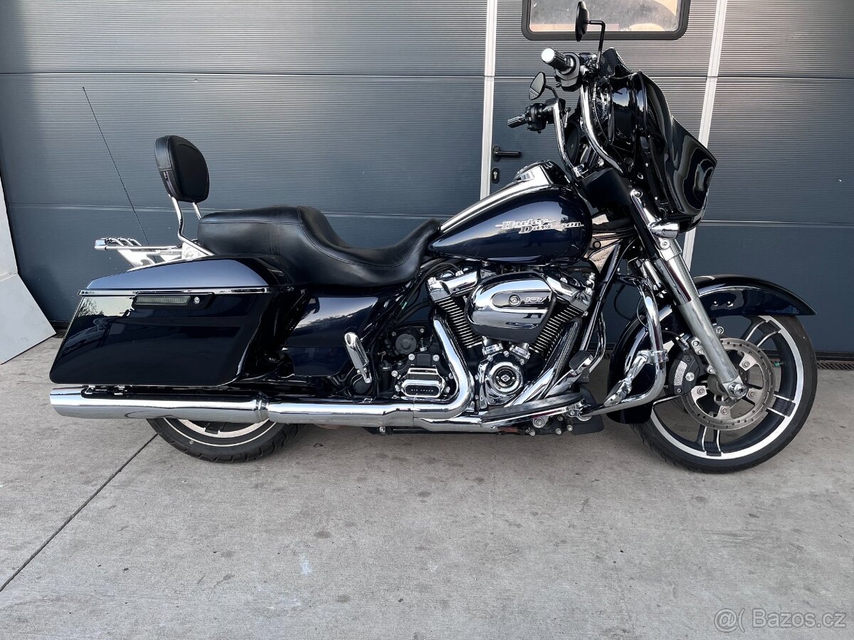 HARLEY DAVIDSON STREET GLIDE - 8
