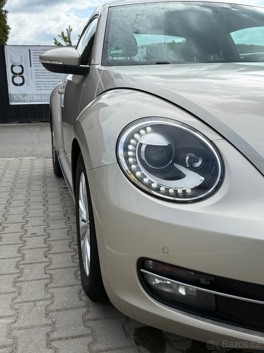 VOLKSWAGEN BEETLE 1.4 TSI 2012 - 8