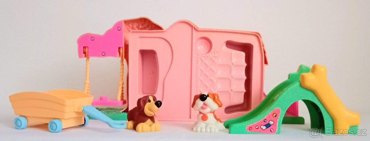 Domeček + sada 6-ti figurek pejsků - 8