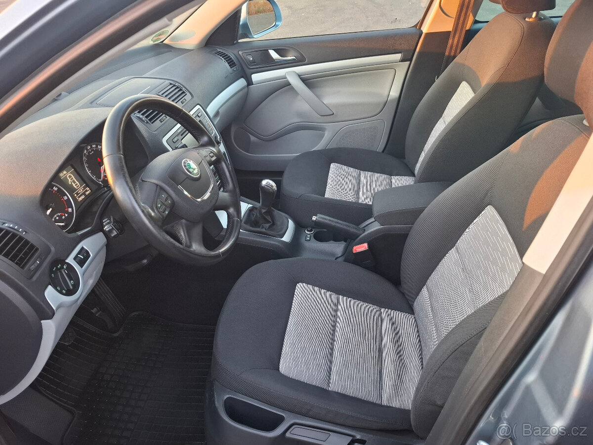 Škoda Octavia II kombi 1.4TSi 90kW,xenony,senzory,šíbr - 8