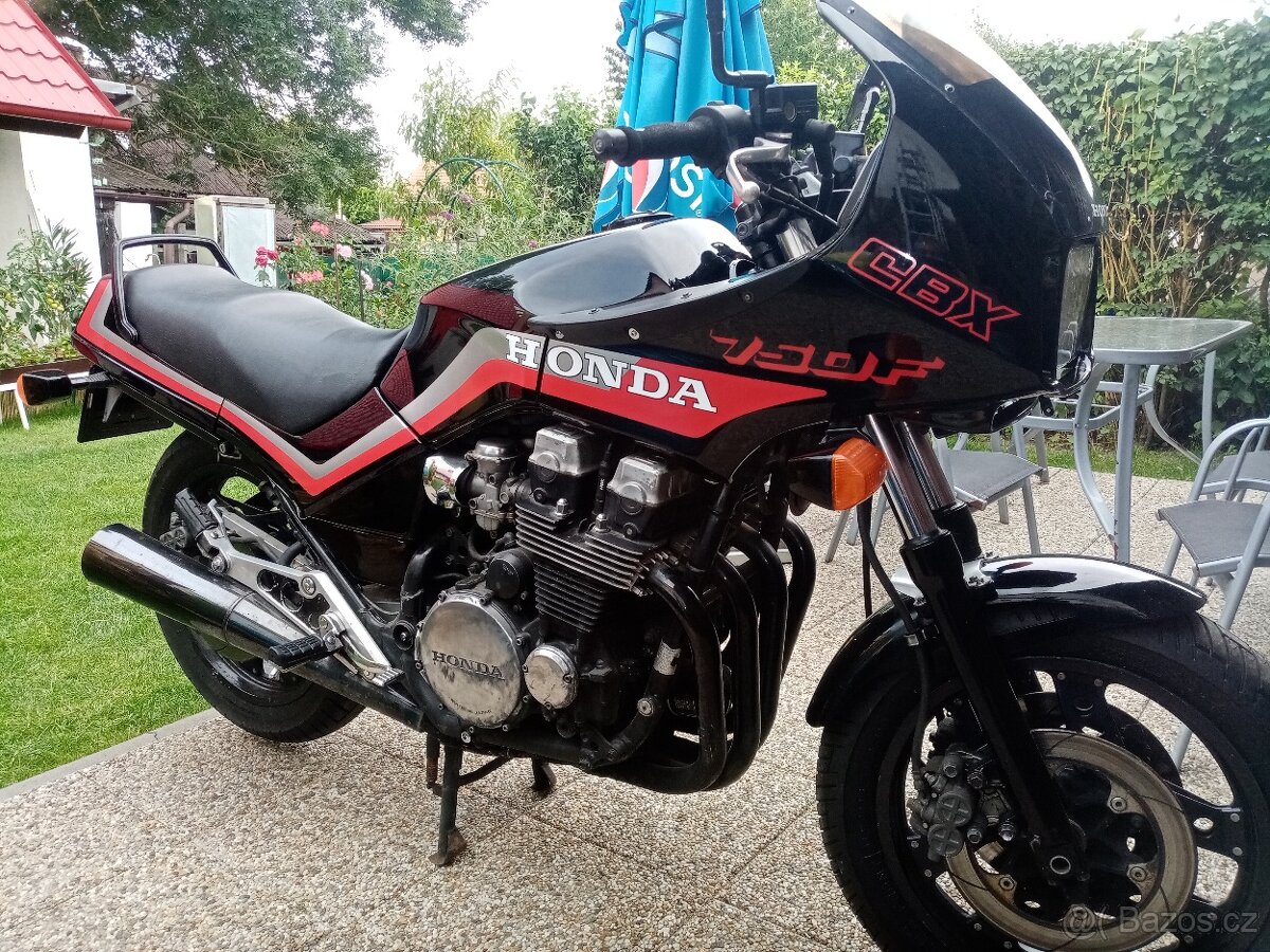 Honda cbx 750 - 8