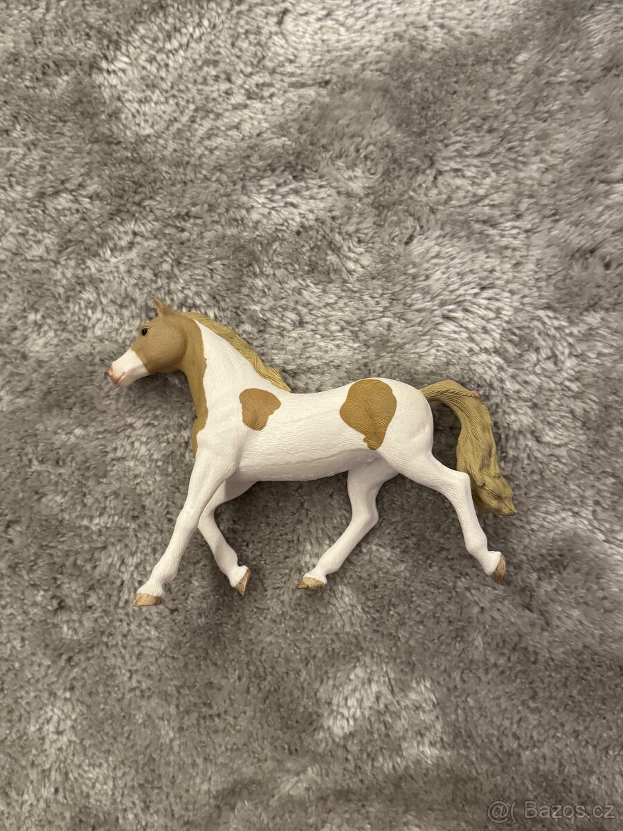 Schleich koně II - 8