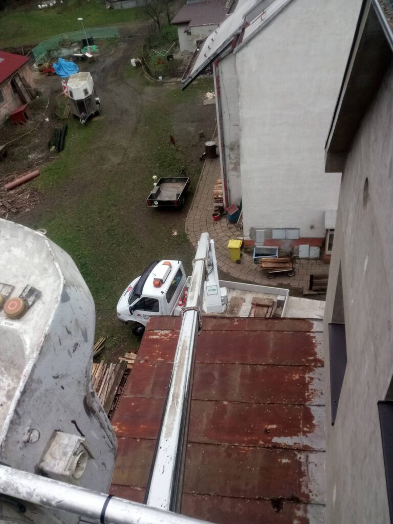 Pronájem plošin - 8