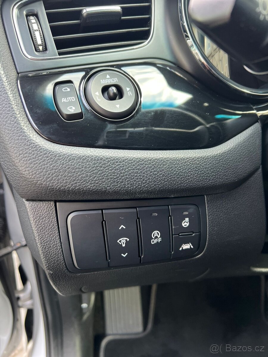 Kia PRO Seed 2013 1.6 CRDI - 8