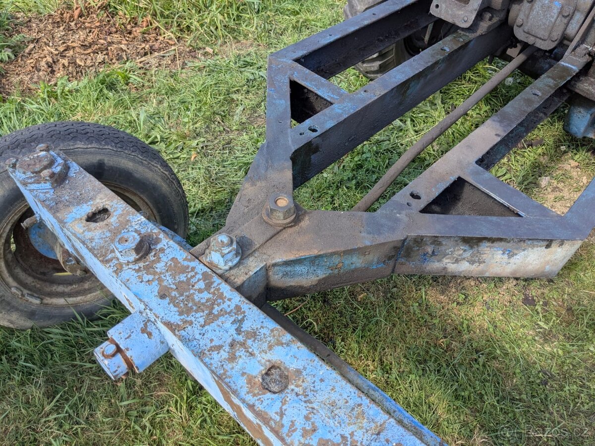 Traktor Kramer K18 - 8