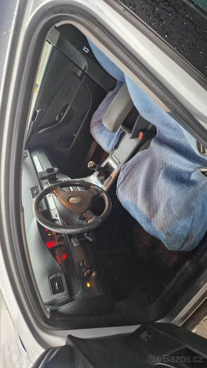 Volkswagen Passat - 8