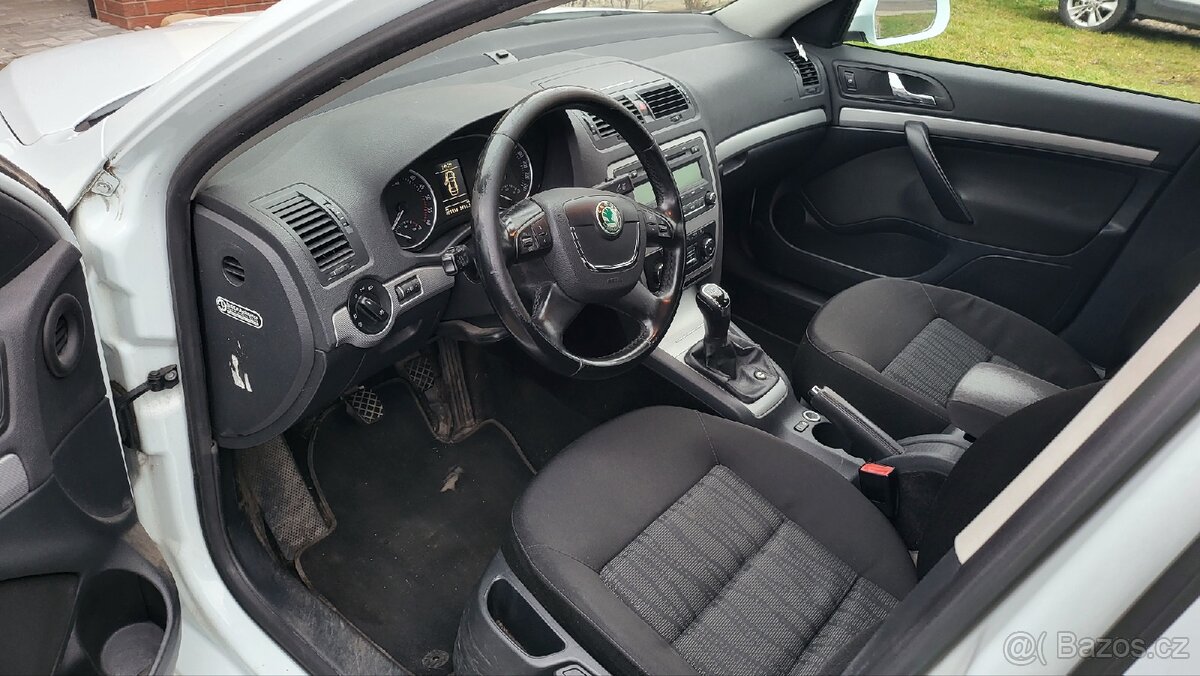 Škoda Octavia 2.0 TDI 103 kW, 2011 - 8