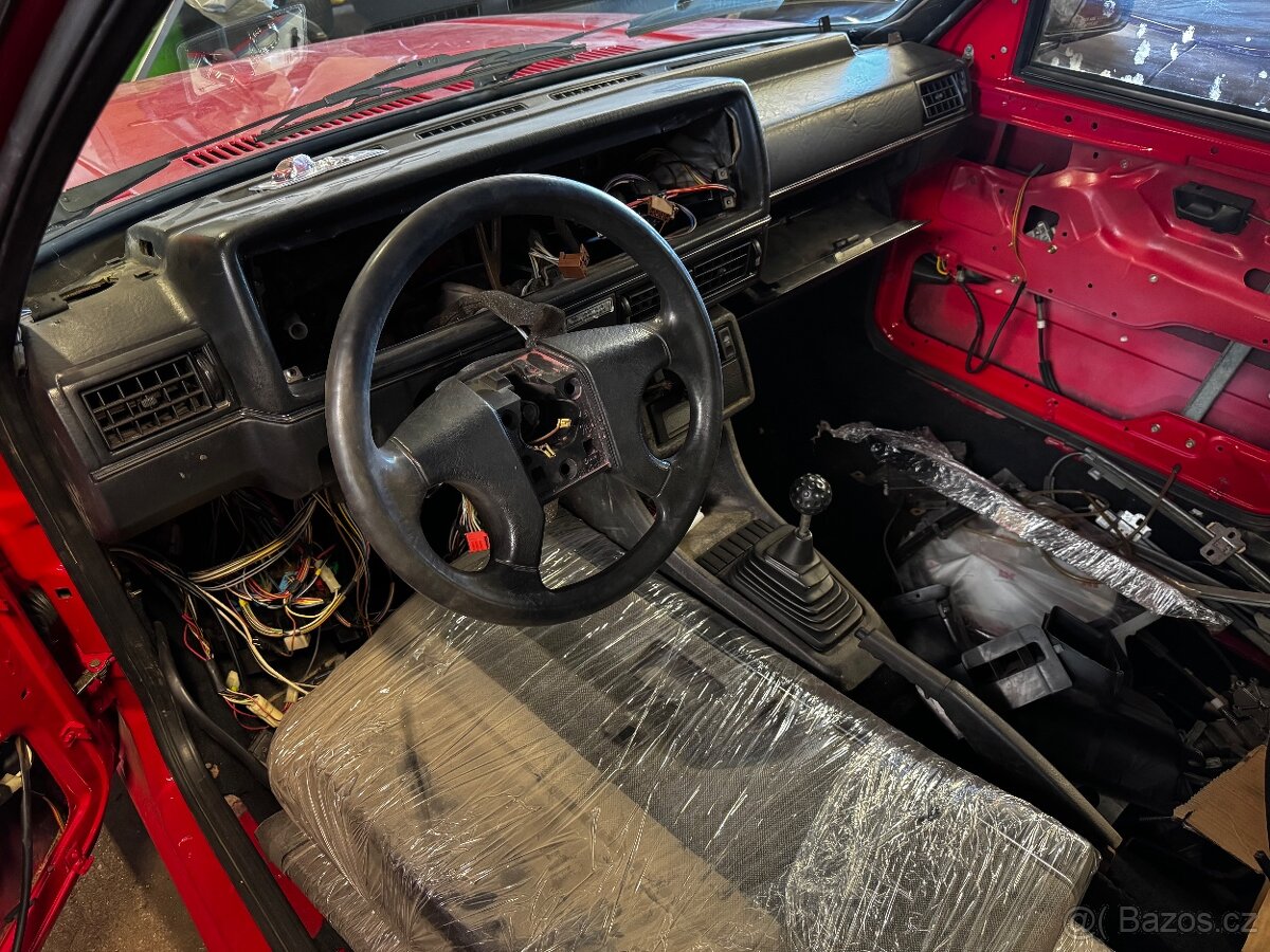 Golf MK2 1.8 16V GTi - 8