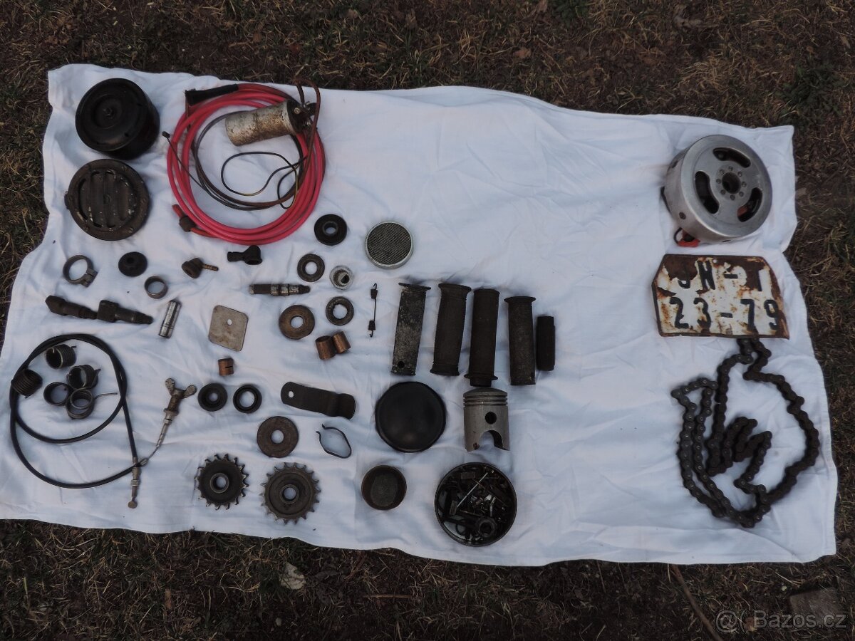 ČZ originální staré díly - 8